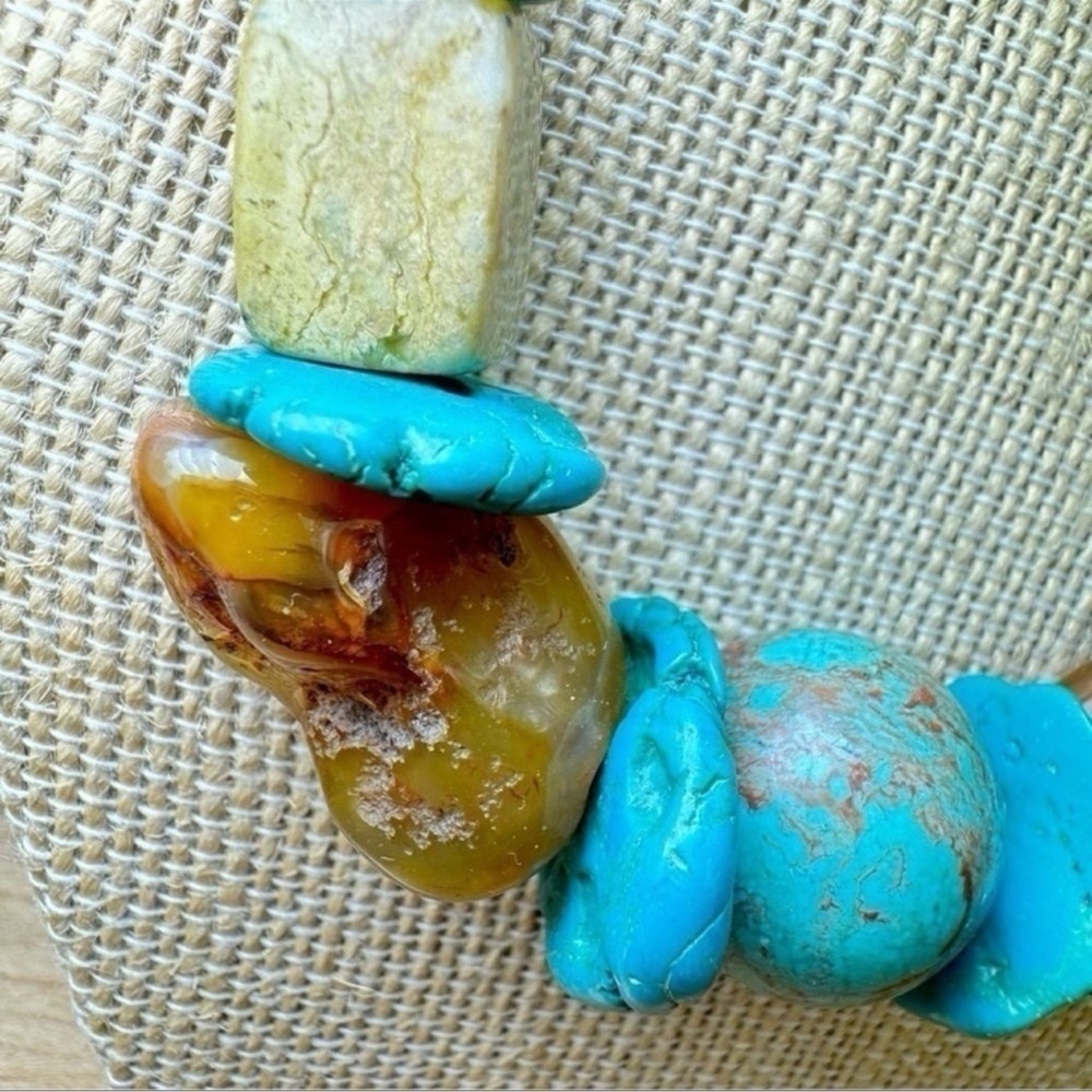 Natural polished stones multicolored necklace - Picture 4 of 7